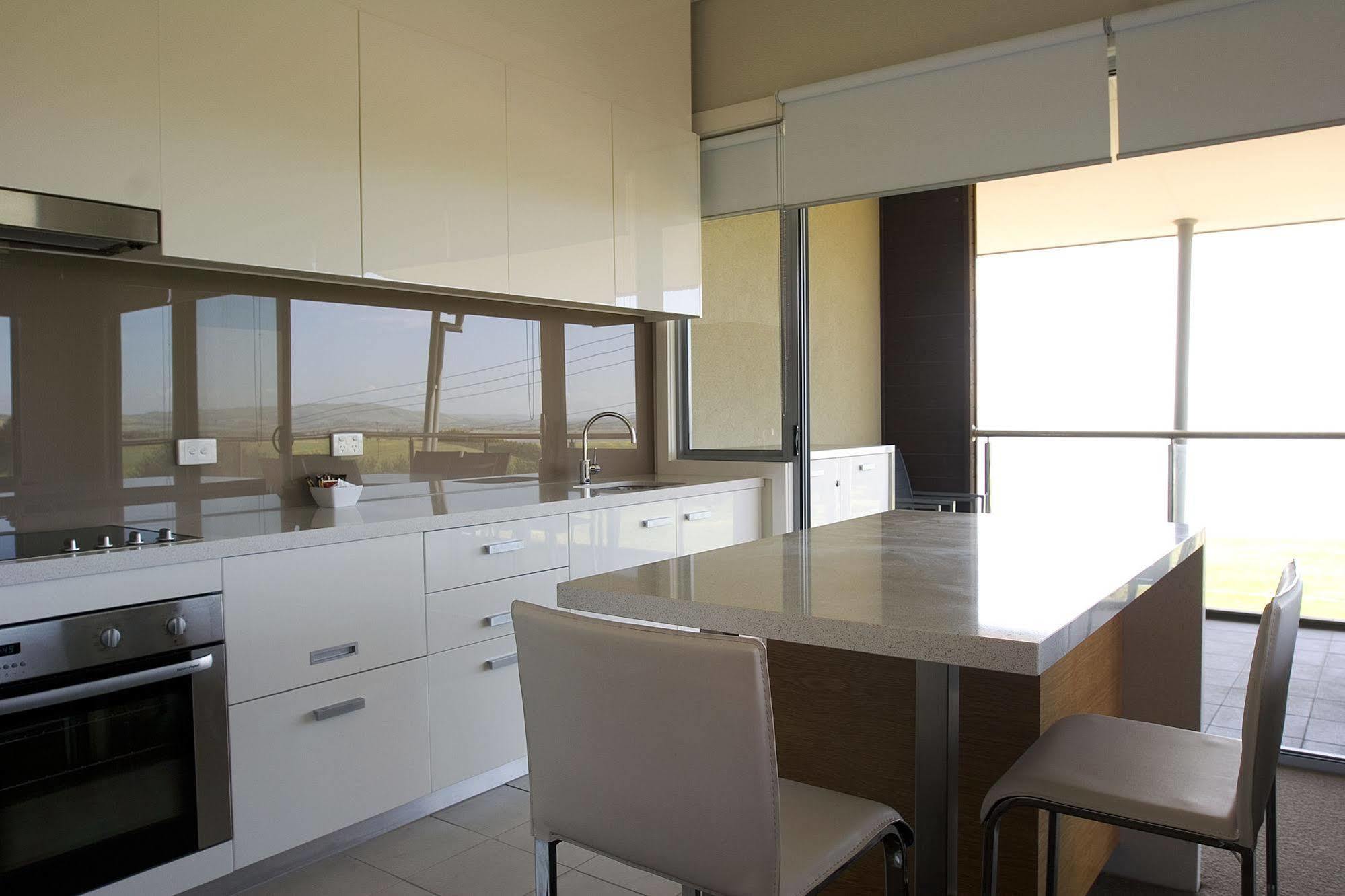Silverwater Resort Phillip Island San Remo Exterior photo